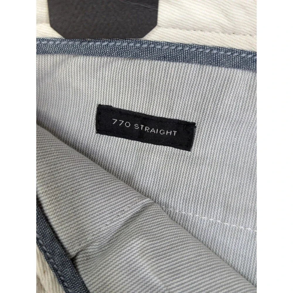 NWT J.Crew 770 Straight Fit Pants Men 30x34 Gray Stretch Chambray Chino G8132